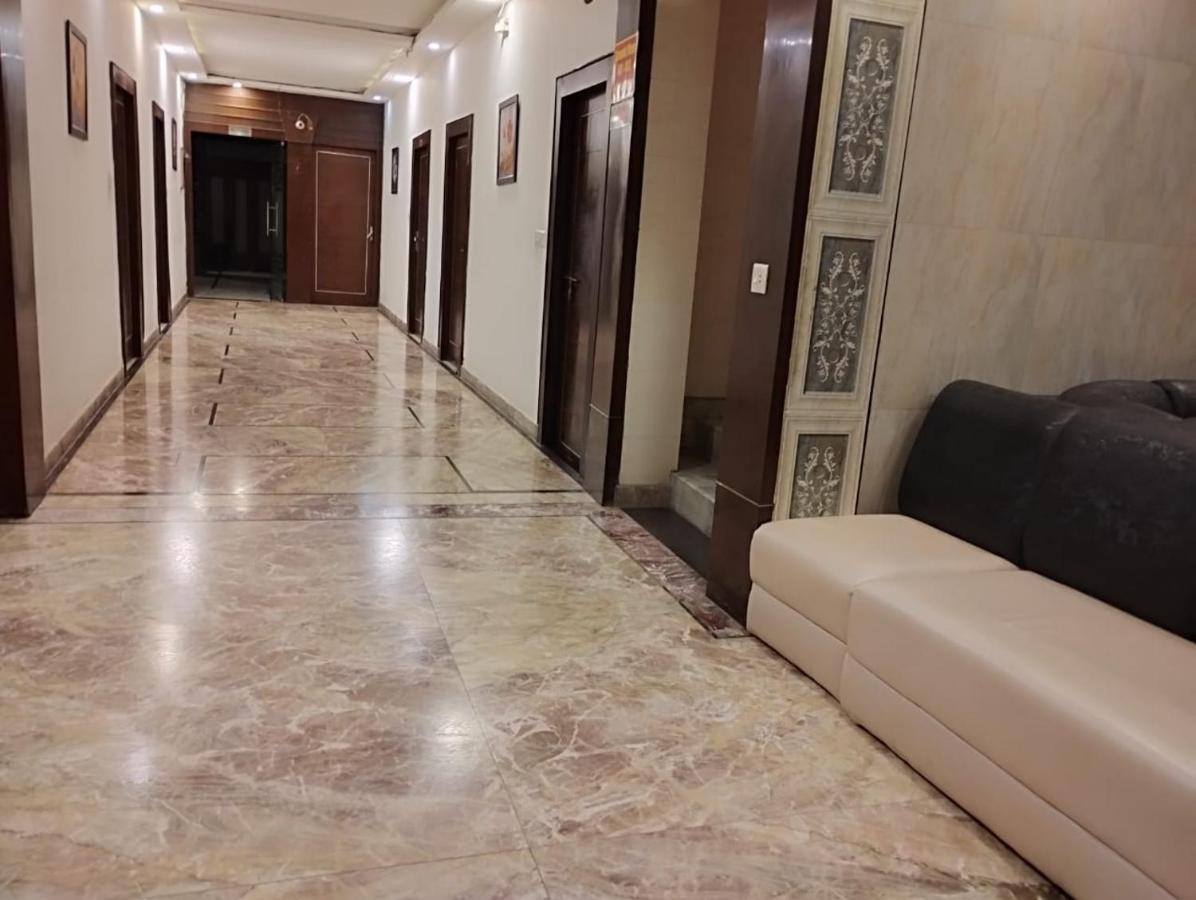 Hotel Tara Palace By Goyal Hoteliers Agra  Exterior photo